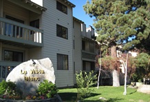 La Vista Blanc by Mammoth Reservation Bureau